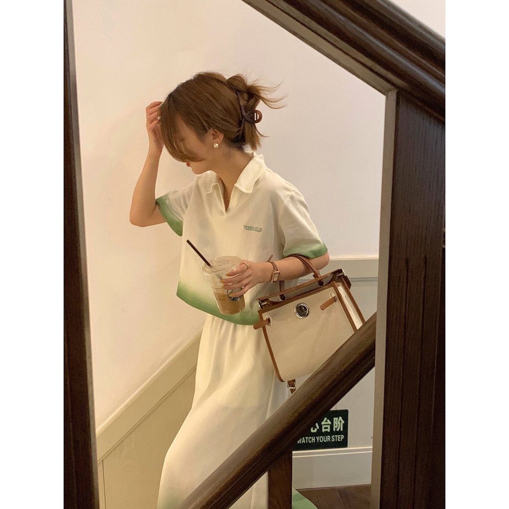 Set Áo Cổ Đứng Phối Chân Váy Lưng Cao Màu Gradient Thời Trang Xinh Xắn Cho Nữ 6.12