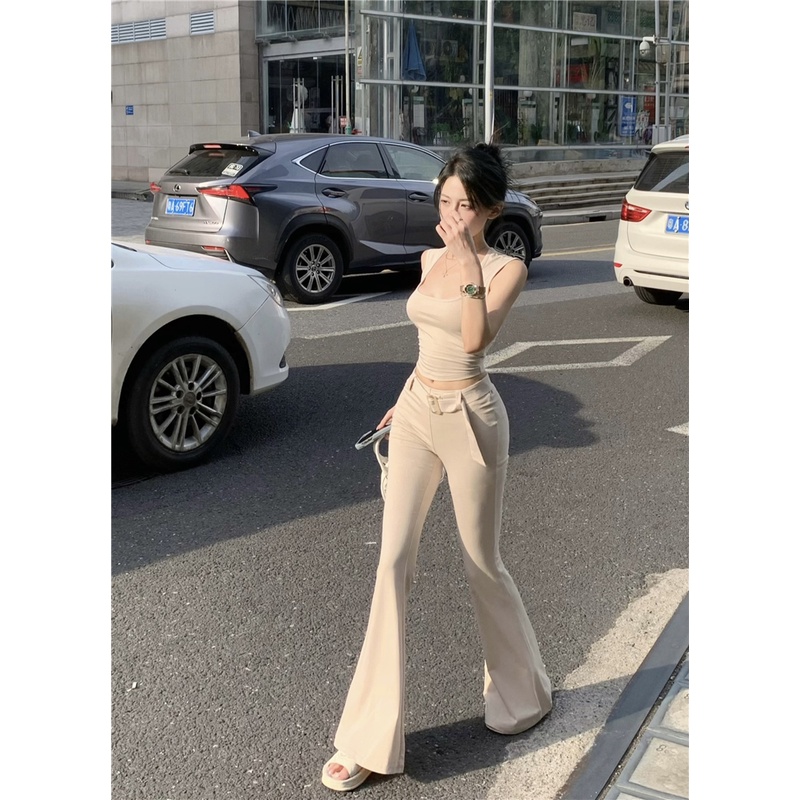 【COLORBLLIND】Bộ Áo Cổ Vuông + Quần Dài Ống Loe Thời Trang Cá Tính