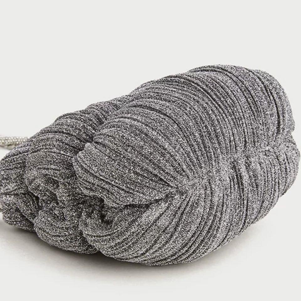 Túi Xách Đính Đá Phối Dây Xích Đeo Vai Hình Đám Mây Thời Trang Mùa Xuân 2021 Cho Nữ