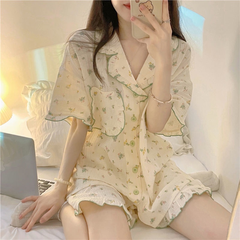 Bộ Đồ Ngủ Tay Ngắn Phối Bèo Mỏng Thoáng Khí Thời Trang Mùa Hè Xinh Xắn Cho Nữ