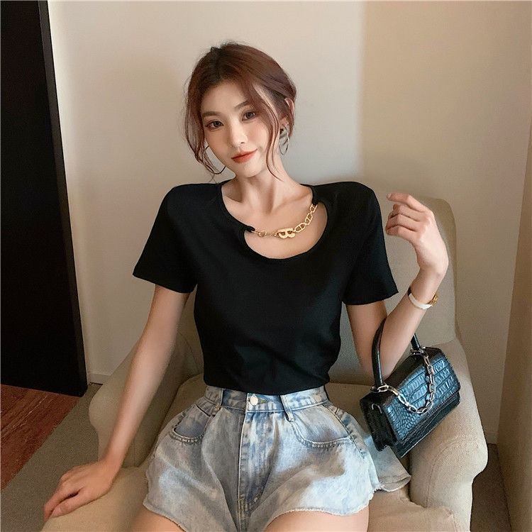 Áo Thun Tay Ngắn Dáng Rộng Phối Dây Xích Kim Loại Thời Trang Mùa Hè Hàng Mới Dành Cho Bạn Nữ