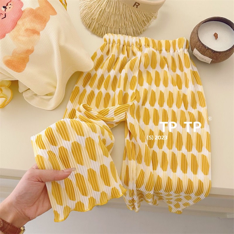 Bộ Áo Thun In Hoạt Hình + Quần Dài Ống Rộng Chống Muỗi Phong Cách Hàn Quốc Thời Trang 2023 Cho Bé Gái