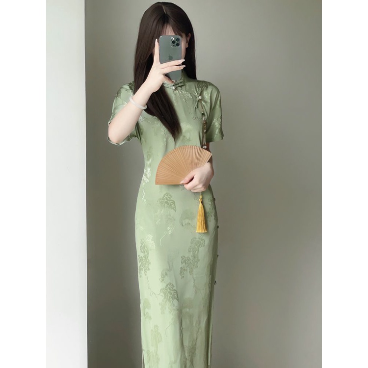Hàng Mới Về Đầm Sườn Xám Cách Tân Dáng Dài Màu Xanh Lá Phong Cách Trung Hoa Cổ Điển Thời Trang Mùa Hè 2023