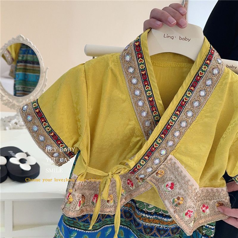 Bộ Hán Phục Phong Cách Trung Hoa Xinh Xắn Cho Bé Gái