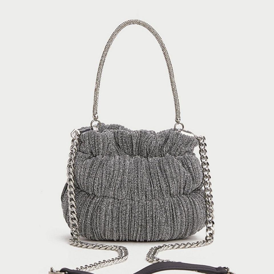 Túi Xách Đính Đá Phối Dây Xích Đeo Vai Hình Đám Mây Thời Trang Mùa Xuân 2021 Cho Nữ