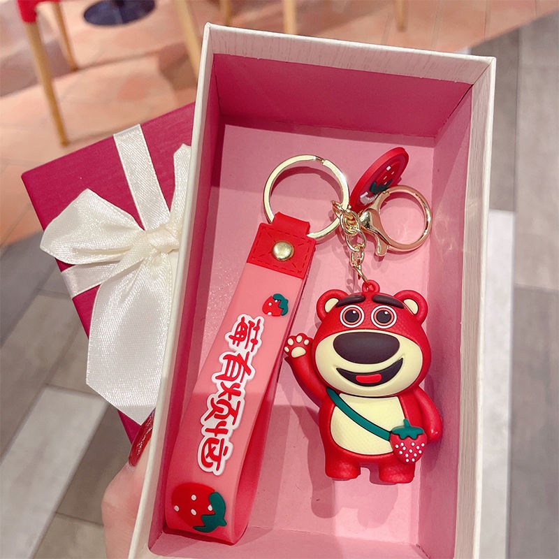 Móc Khóa Hình Gấu Dâu Tây Dễ Thương FT5018