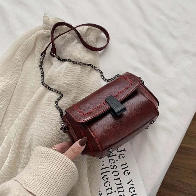 Túi xách đeo chéo IELGY thời trang dành cho nữ