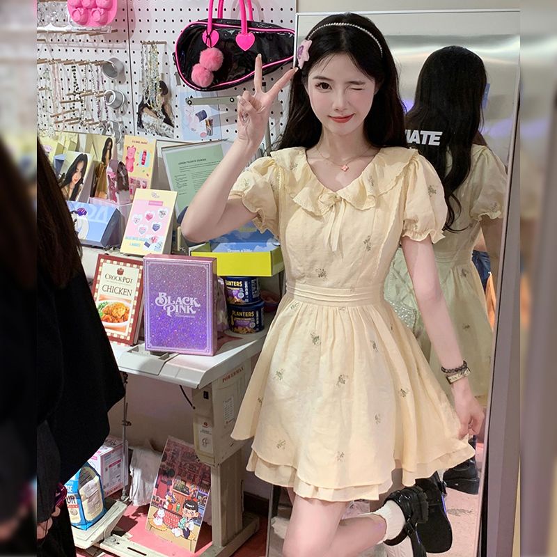 [F &amp; X] Đầm Ngắn Cổ Búp Bê Họa Tiết Hoa Mơ Phong Cách Hàn Quốc Ngọt Ngào Cao Cấp Cho Nữ