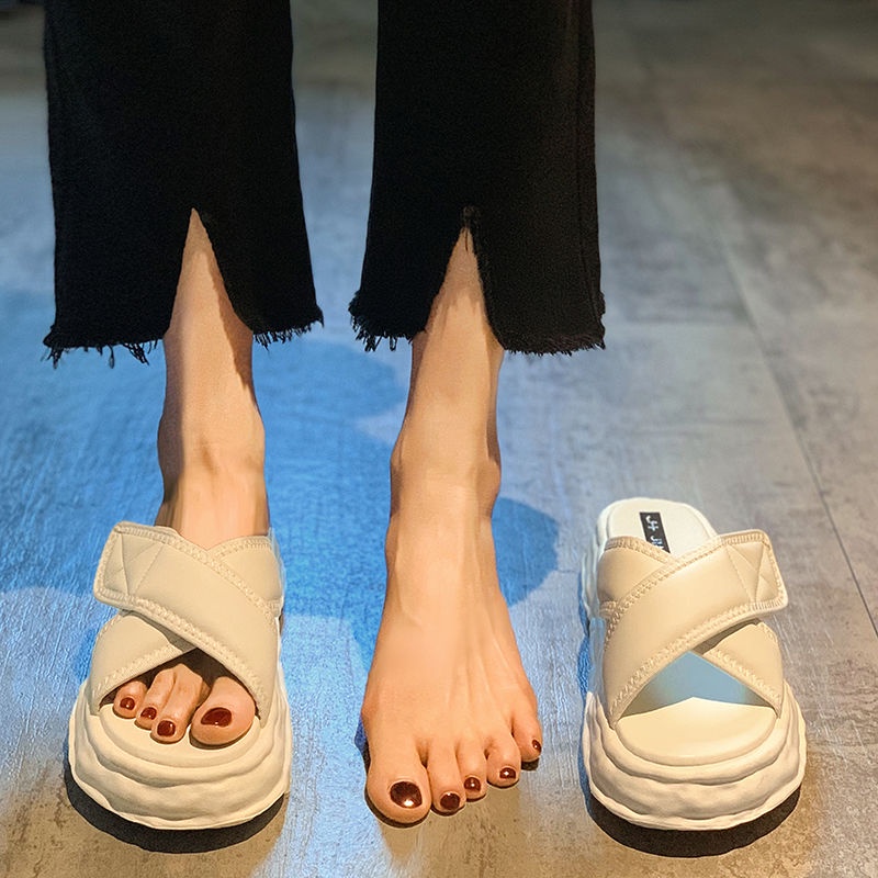 Dép Sandal Đế Xuồng Dày Dặn Chống Trượt Thời Trang Mùa Hè Dành Cho Nữ