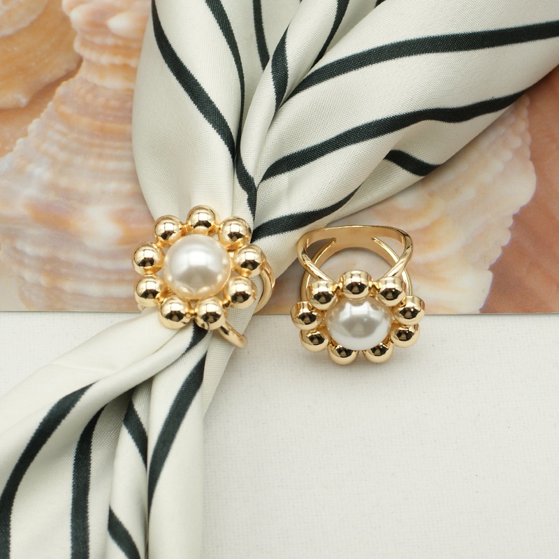 Nút Cài Khăn Choàng Lụa Cao Cấp Hình Vuông Đính Hoa Ngọc Trai Đơn Giản Thời Trang