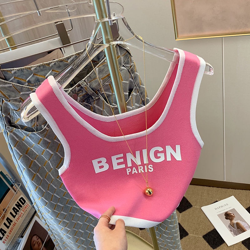 Áo Hai Dây Ngắn Mỏng Vừa Vặn Mùa Hè In Chữ Thời Trang Mới Cho Búp Bê Barbie 100kg