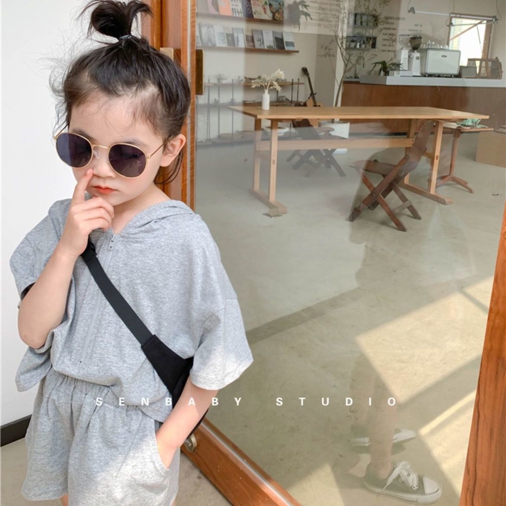 Bộ Đồ Thể Thao Hai Mảnh Áo Hoodie Tay Ngắn Phong Cách Phương Tây Thời Trang Mùa Hè 2023 Mới Cho Bé Gái