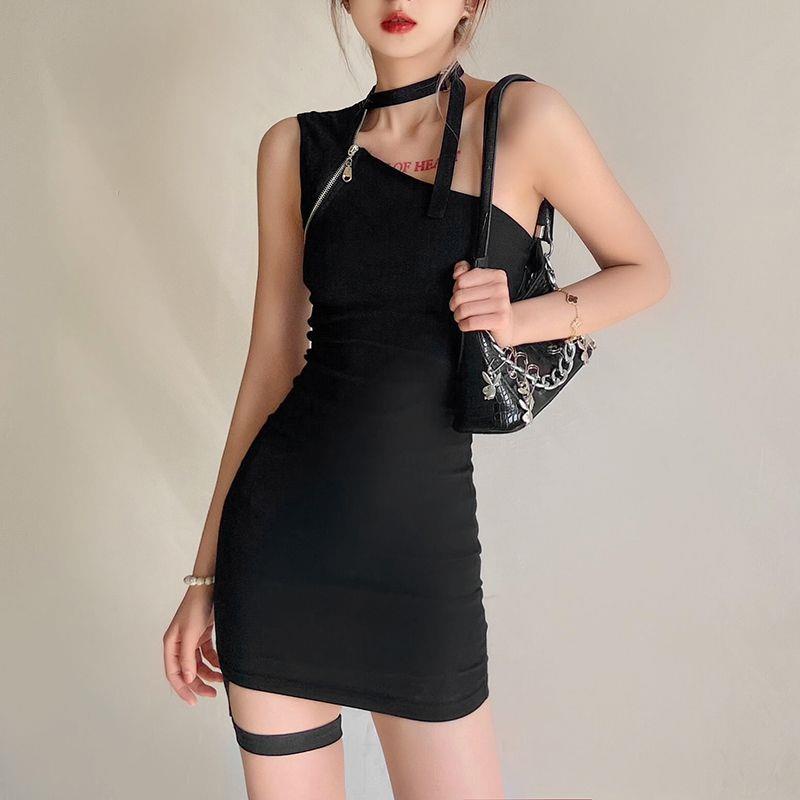 Đầm Đen Dáng Ôm Hở Eo Phong Cách Thời Trang Đường Phố Pháp Dành Cho Nữ