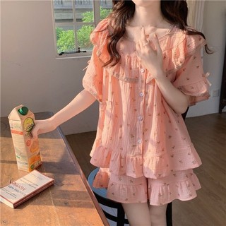 Bộ đồ ngủ tay ngắn phối ren hoa dễ thương dành cho nữ