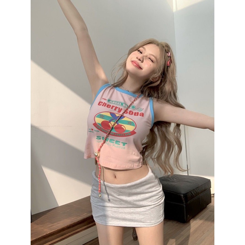 Áo Hai Dây Ôm Dáng Vừa Vặn Mùa Hè In Họa Tiết Màu Trơn Kiểu Chữ I Cho Nữ Mặc Ngoài Búp Bê Barbie / Barbiecore