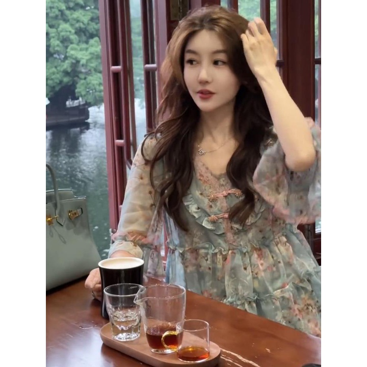 Áo Sơ Mi Tay Ngắn Loe Cổ Búp Bê Họa Tiết Hoa Thời Trang 2023 6.9 Dành Cho Nữ