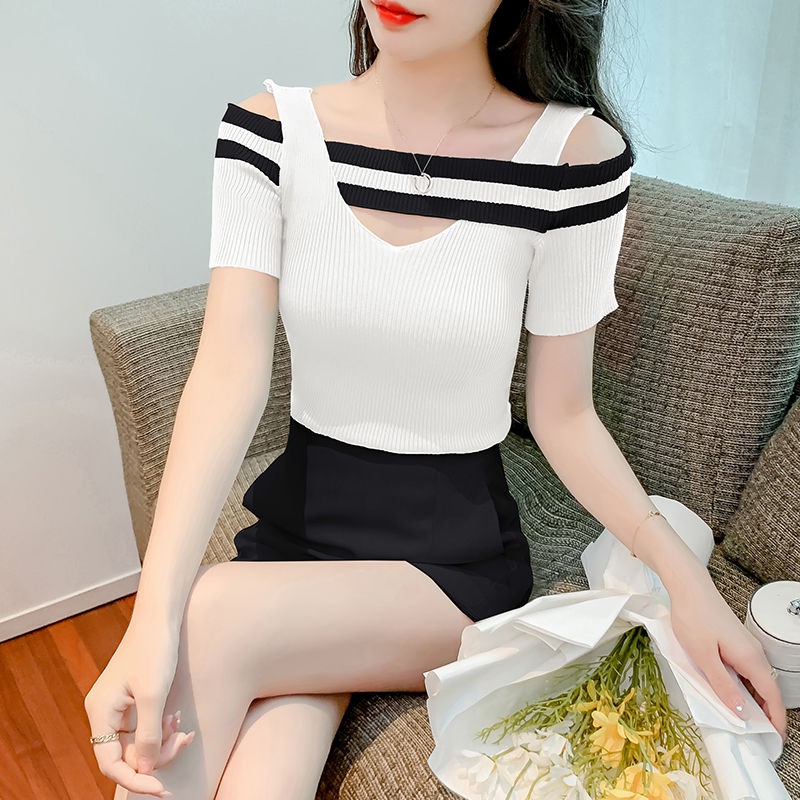 Áo Thun Dệt Kim Trễ Vai Tay Ngắn Cổ Chữ v Họa Tiết Kẻ Sọc Thời Trang Mùa Hè Hàng Mới 2023 Dành Cho Bạn Nữ