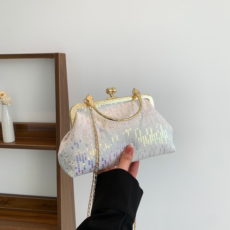 Ba Lô Đeo Vai Phối Dây Xích Đính Kim Sa Lấp Lánh Thời Trang 2023 Cho Nữ