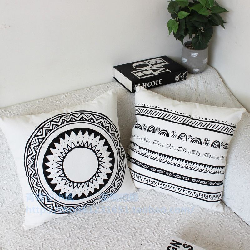 Vỏ Gối Vuông 40 * 40cm 45 * 45cm In Họa Tiết Dễ Thương