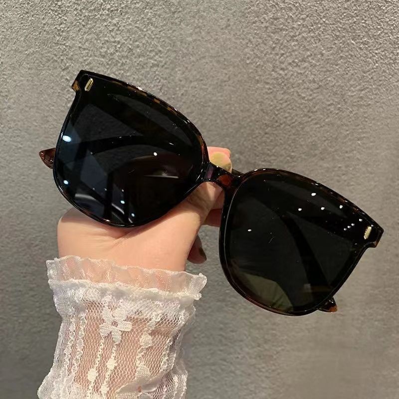 Kính Mát Thời Trang Hàn Quốc Chống Tia UV