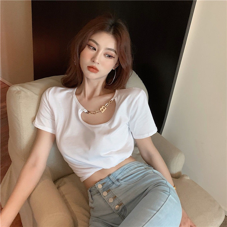 Áo Thun Tay Ngắn Dáng Rộng Phối Dây Xích Kim Loại Thời Trang Mùa Hè Hàng Mới Dành Cho Bạn Nữ