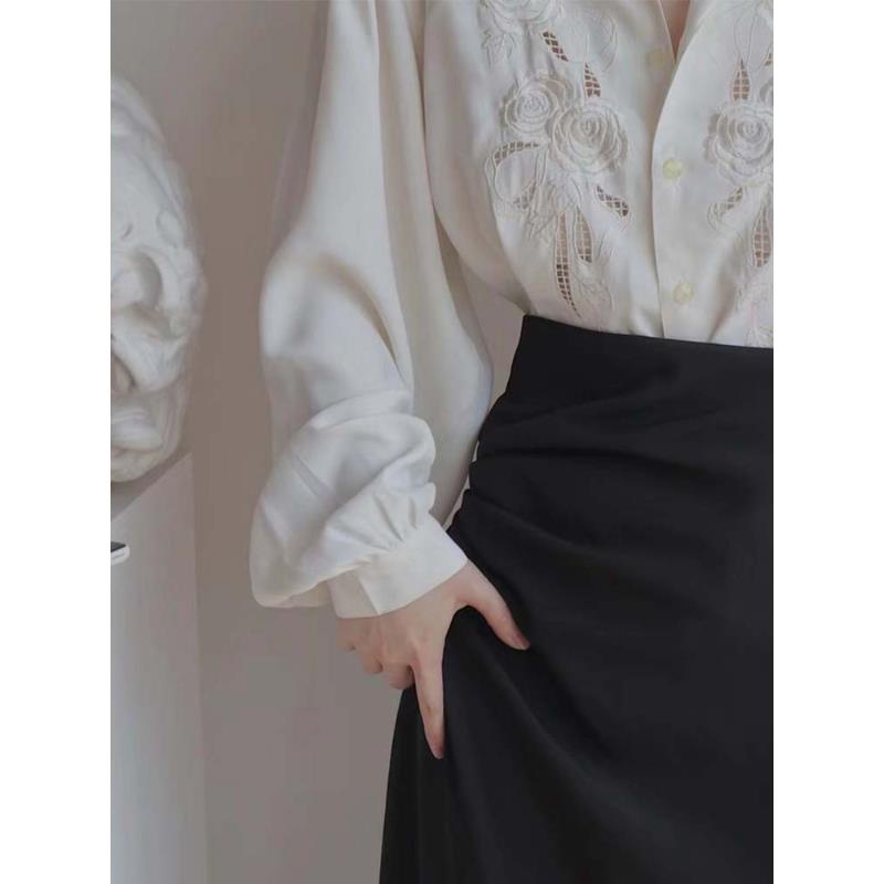 Áo Sơ Mi Trắng Thêu Họa Tiết Phong Cách Hoàng Gia Pháp Thời Trang Cho Nữ 6.9