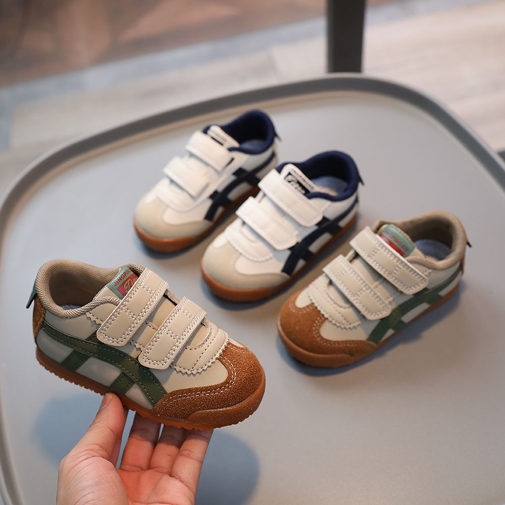 Giày Thể Thao Đế Mềm Thoáng Khí Thời Trang Cho Bé