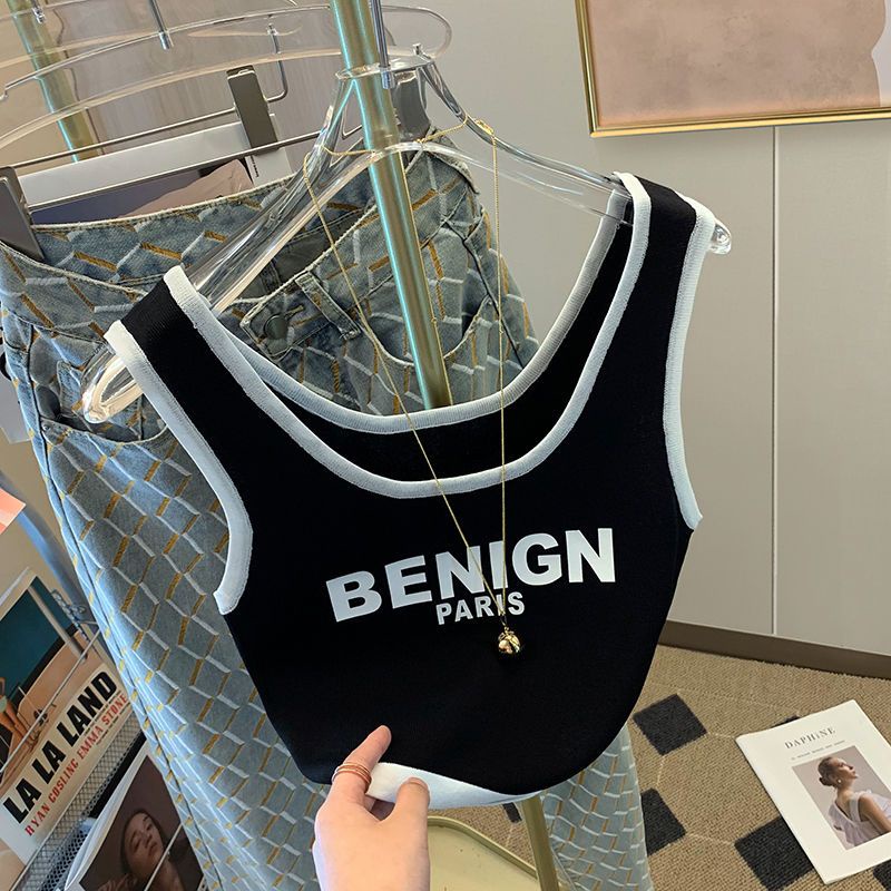 Áo Hai Dây Ngắn Mỏng Vừa Vặn Mùa Hè In Chữ Thời Trang Mới Cho Búp Bê Barbie 100kg