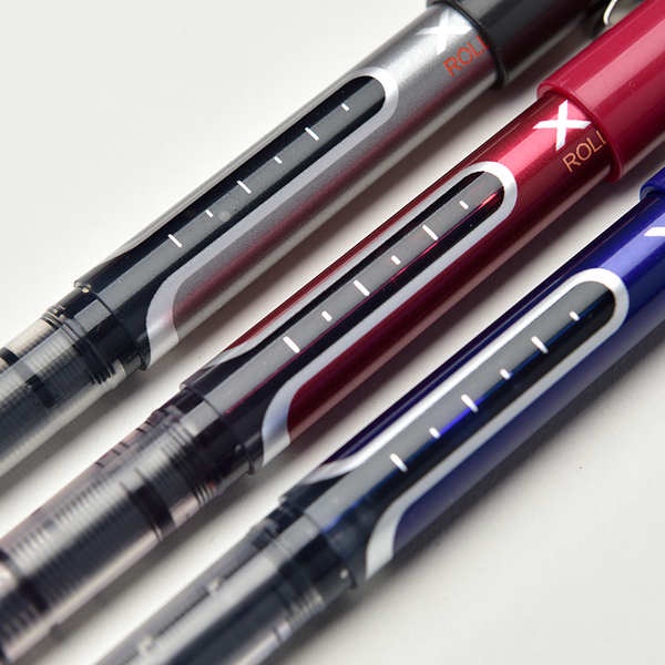 Deli Bút Bi Lăn S657 0.5mm Dùng Cho Học Sinh / Văn Phòng