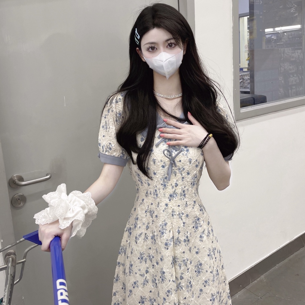 Đầm Hoa Cổ Búp Bê Thắt Nơ Nhấn Eo Thanh Lịch Thời Trang Mùa Hè