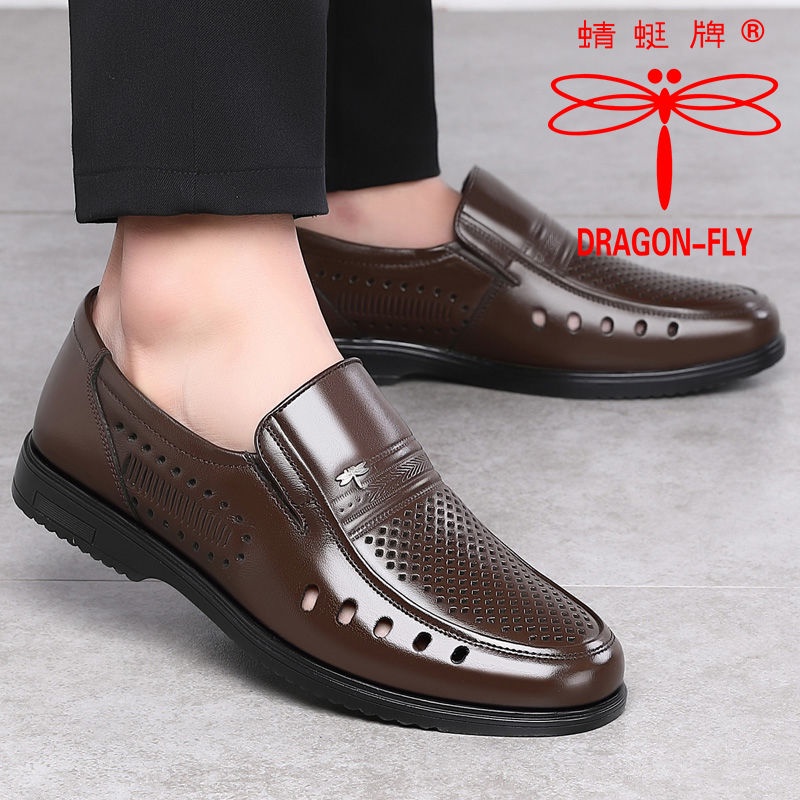 Giày Sandal Da Đục Lỗ Thoáng Khí Thời Trang Cho Đàn Ông Trung Niên