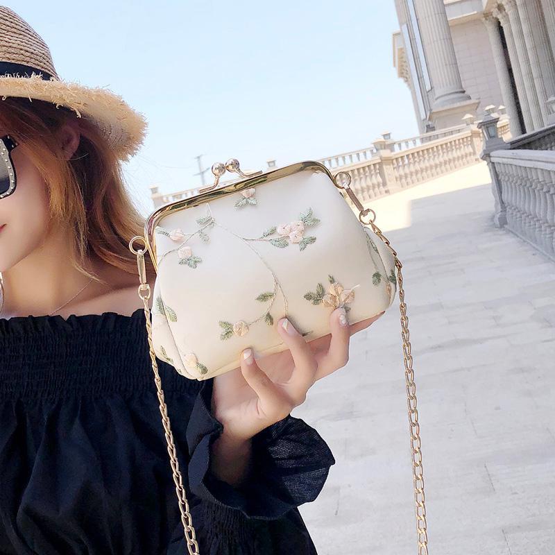 Túi Đeo Chéo Hình Vỏ Sò Thời Trang Dành Cho Nữ