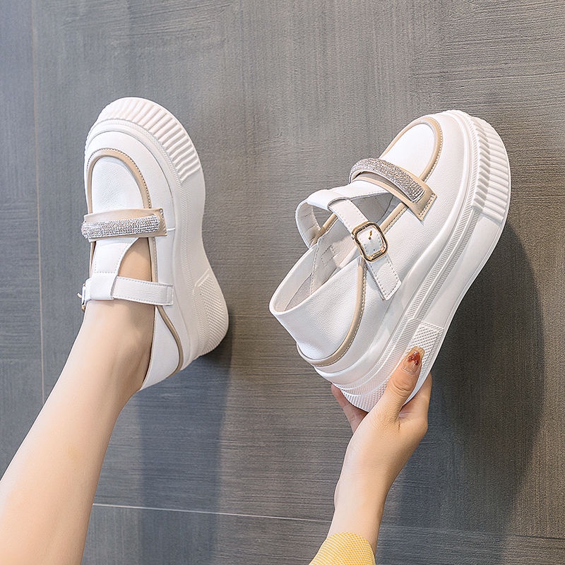 Sandal Đế Xuồng Dày Dặn Đính Đá Phong Cách Thời Trang Mới 2023
