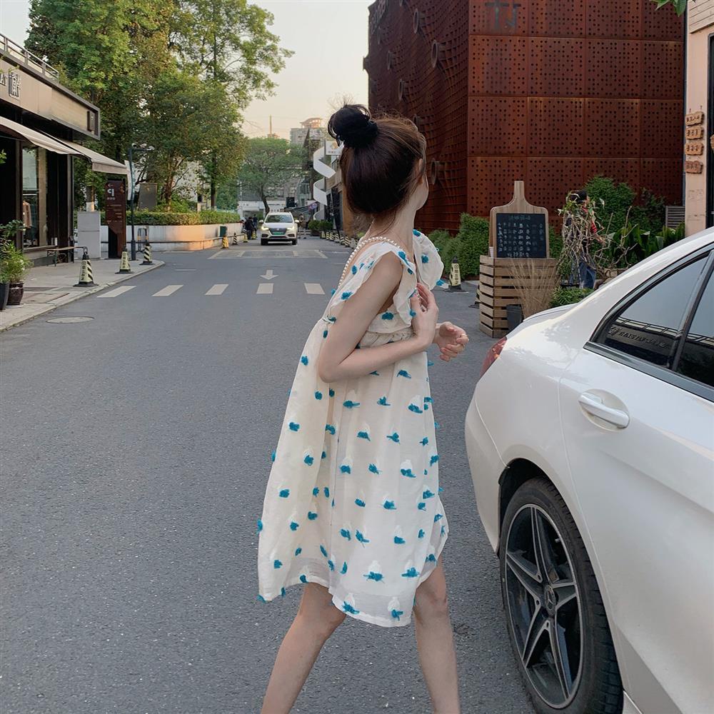 Đầm Hai Dây Mùa Hè Tay Bay Kiểu Dáng Ngọt Ngào Nhẹ Nhàng Cho Nữ