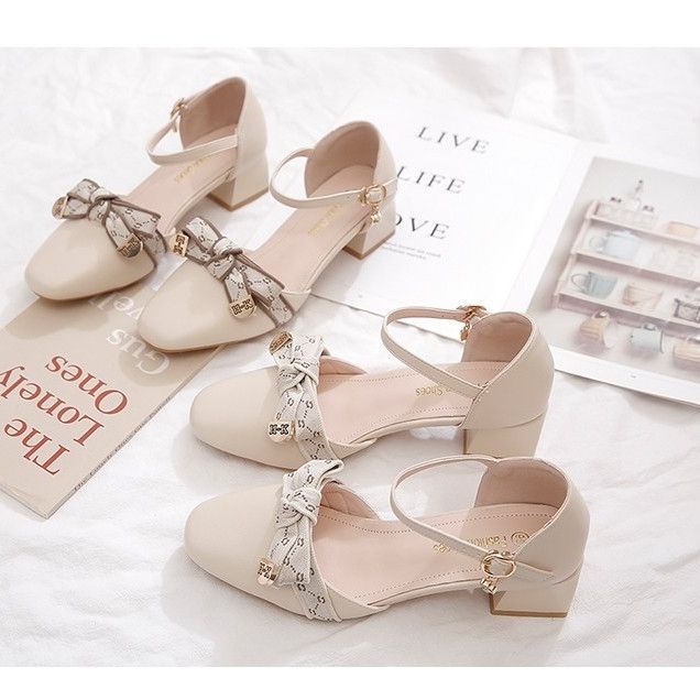Giày Sandal Cao Gót Mũi Vuông Hở Ngón Thoáng Khí Phong Cách Mới Cho Nữ