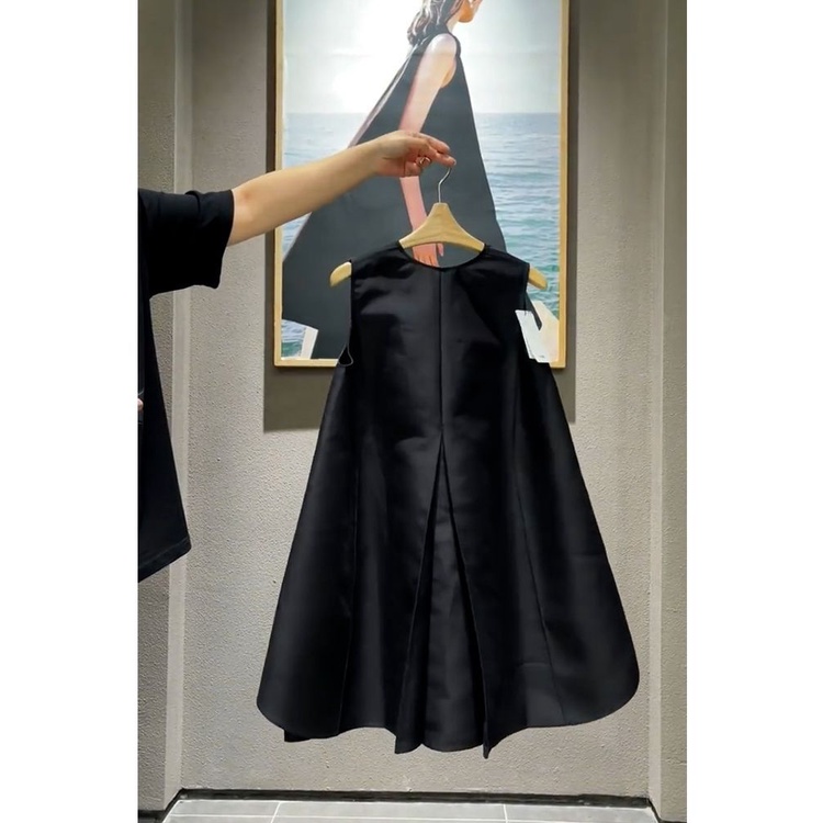 Đầm Nữ Không Tay Màu Đen Phong Cách Hepburn Châu Âu Thời Trang Mùa Hè