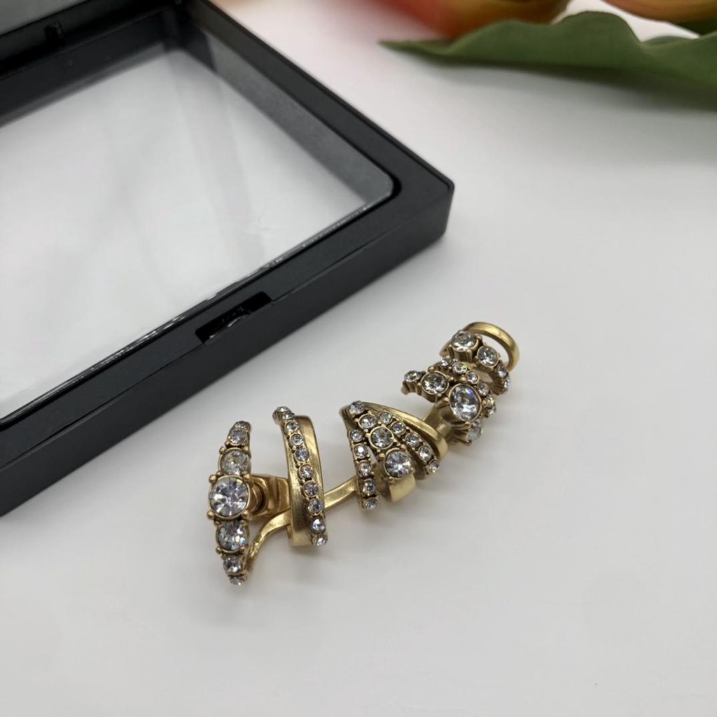 Khuyên Tai Đồng Thau Cao Cấp Q Chữ Tiếng Anh Q Đơn Giản Maijia / M 'S NO.ZXH04037192