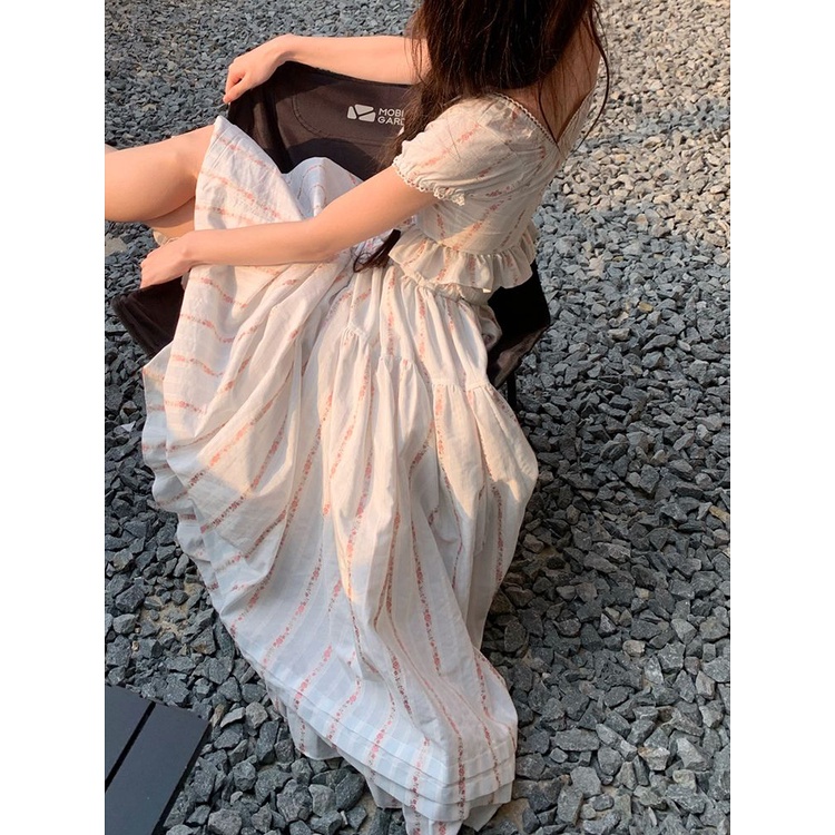 Bộ Áo Ngắn Cổ Vuông + Chân Váy Chữ A Phối Ren Hoa Hồng Ngọt Ngào Thời Trang Mùa Hè Hàng Mới