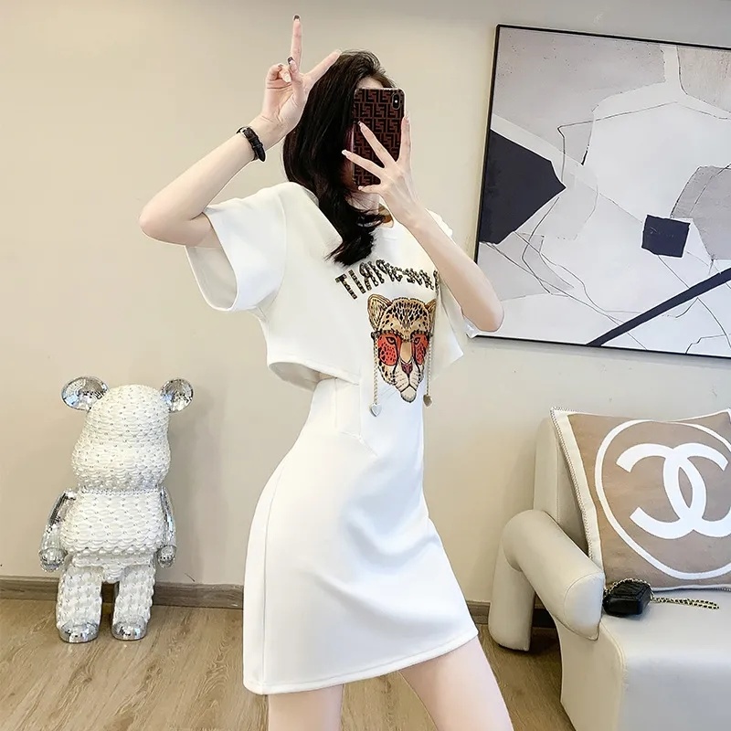 Đầm Cổ Tròn In Chữ Thời Trang Mùa Hè 2023 Mới Cho Nữ