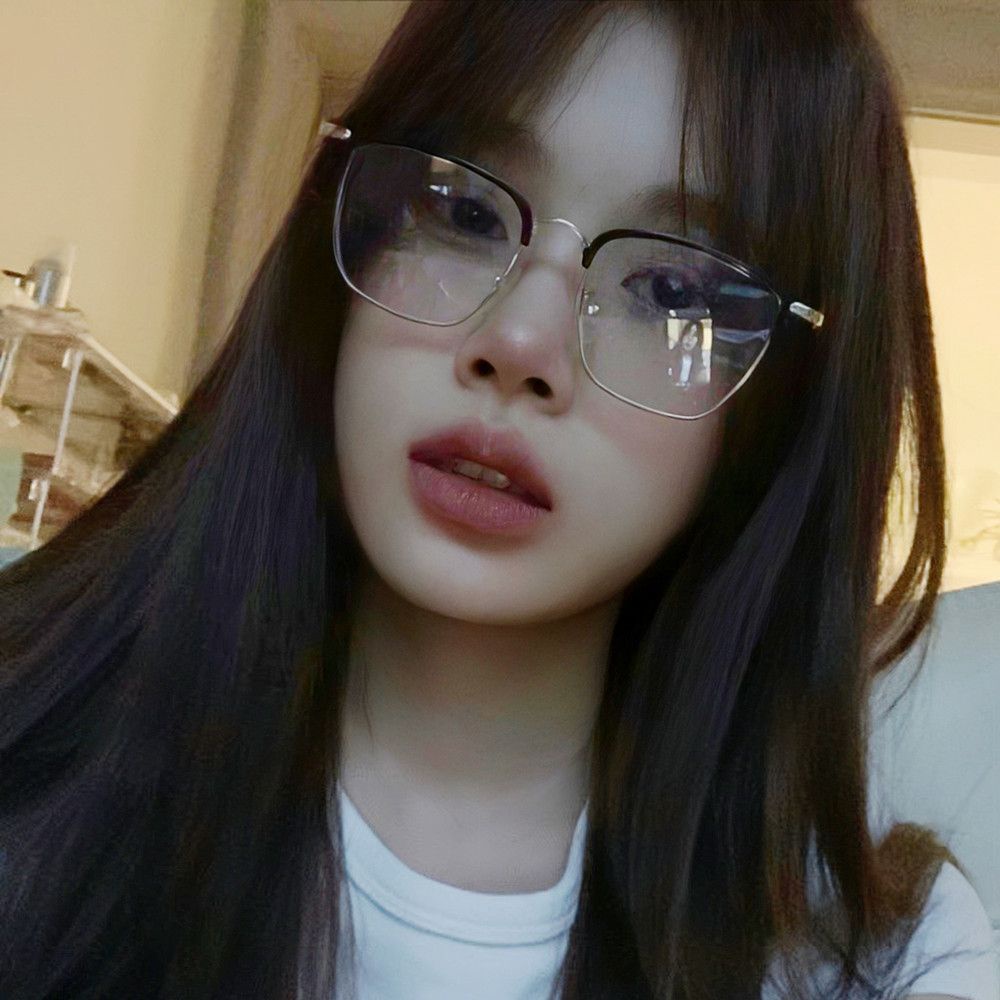 Gọng Kính Nửa Gọng Vuông Tròn Mỏng Và Trơn Thanh Lịch Hàn Quốc Cho Nữ my