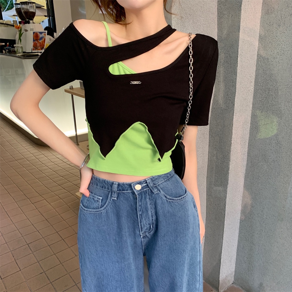 Hàng Mới Về Set Áo Thun Hở Vai + Quần Short Lệch Tà Phong Cách Mới Cho Nữ