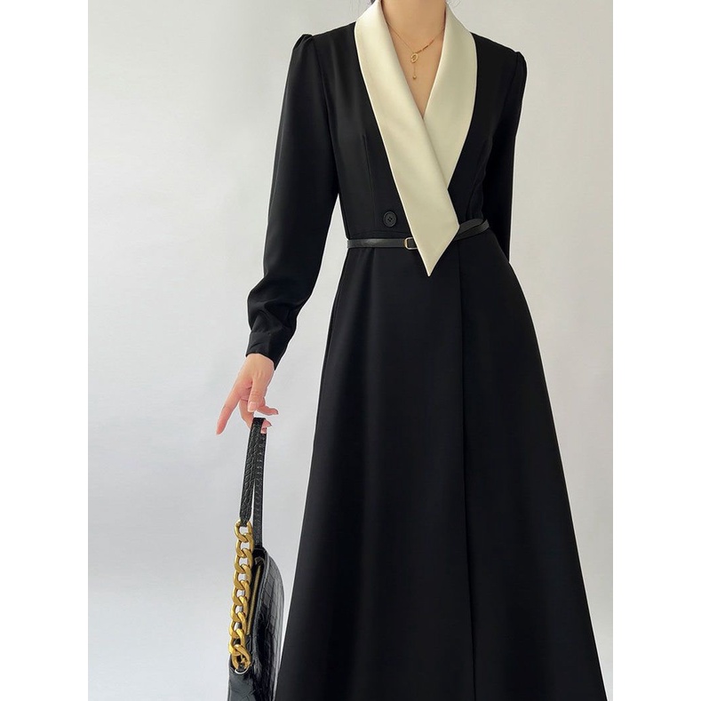 ĐẦM ĐEN NƠ NGỰC BẸT VAI 2 DÂY TAY BO RỚT VAI