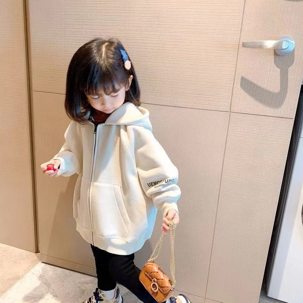 Áo Nỉ Dài Tay In Chữ Phong Cách Mới Thời Trang Thu Đông Cho Bé Gái