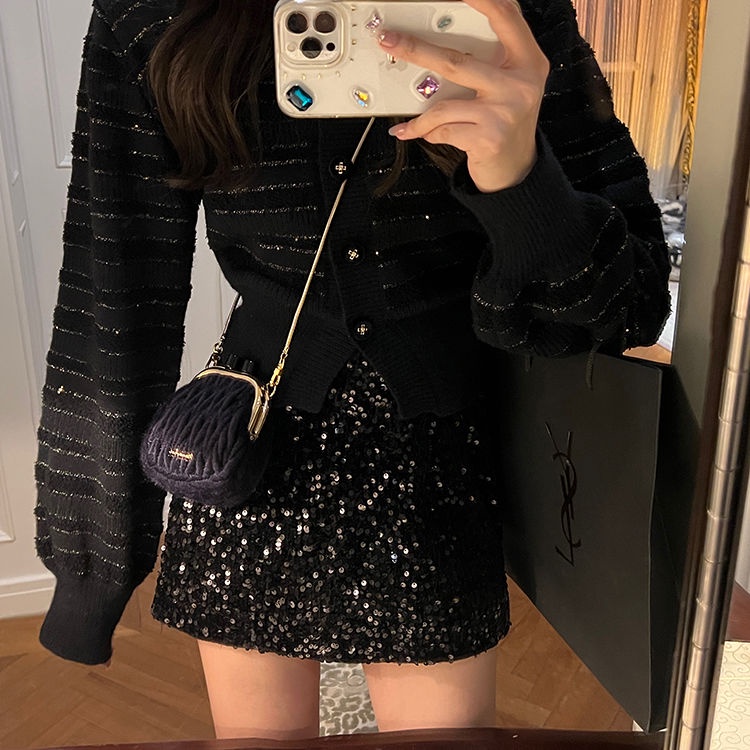 Chân Váy Ngắn Lưng Cao Dáng Ôm Màu Đen Đính Kim Sa Lấp Lánh Thời Trang Mùa Thu Cho Nữ