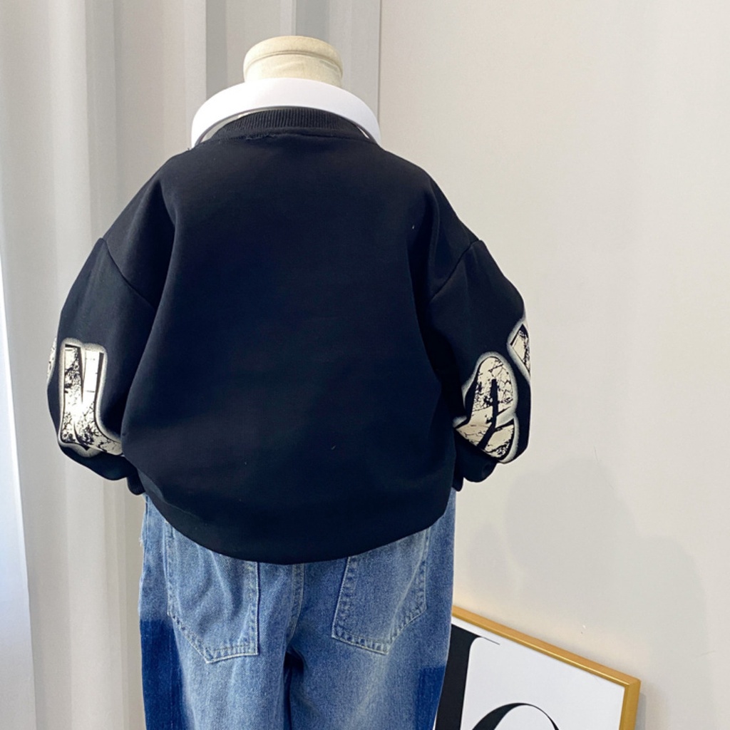 Áo Sweater Cổ Tròn Màu Đen Thời Trang Xuân Thu Cho Bé Trai