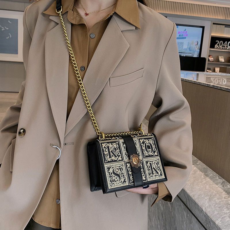 Hàng Mới Về Mới Túi Xách Thêu Họa Tiết Phong Cách retro Thời Trang Cho Nữ