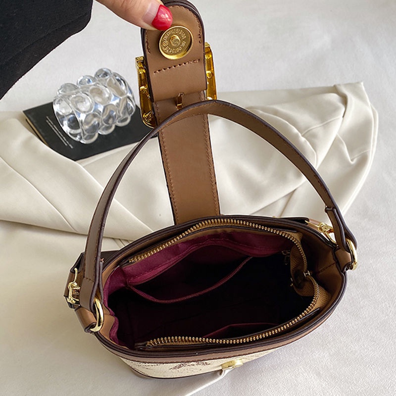 Túi Xách Đeo Chéo Thời Trang Sang Trọng Cho Nữ