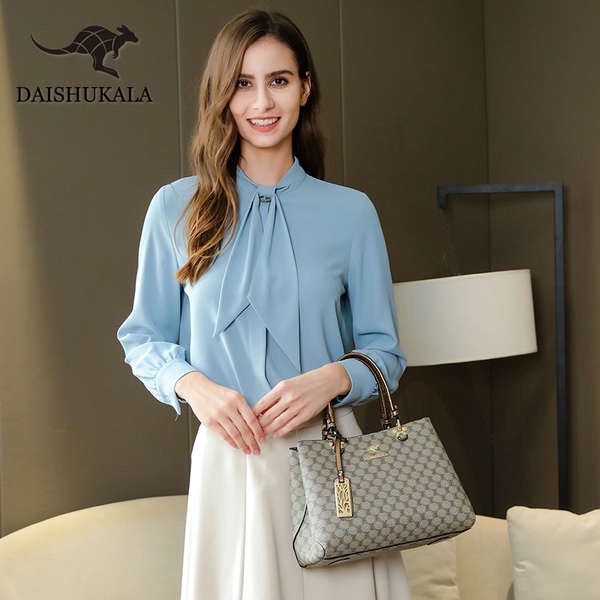 Túi Xách Da Đeo Chéo Thời Trang 2023 Cho Phụ Nữ Trung Niên