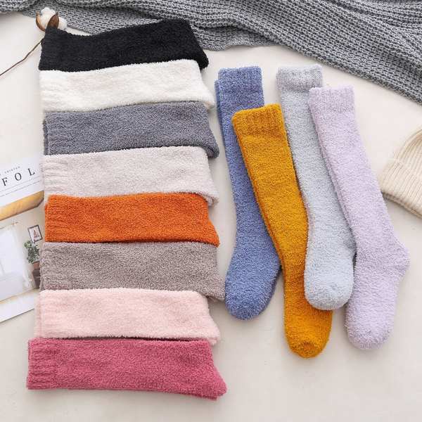 Vớ Lông Cừu San Hô Dày Dặn Giữ Ấm Mùa Đông Cho Nam Và Nữ