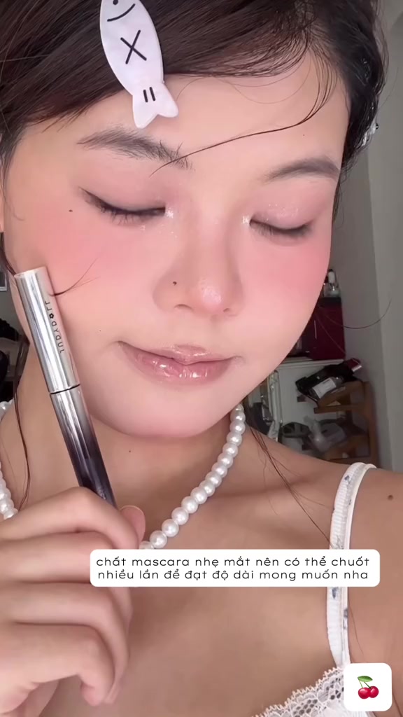 Mascara đầu sắt JUDYDOLL Iron Mascara Siêu tơi dài mi Giữ cong Lâu trôi Chống nước suốt 24h | BigBuy360 - bigbuy360.vn